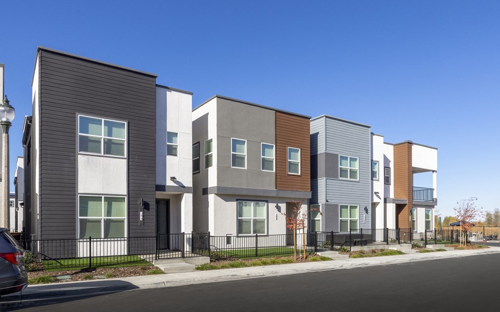 Cyrene At Meadowlands Single Family Homes For Rent Rentals Lincoln